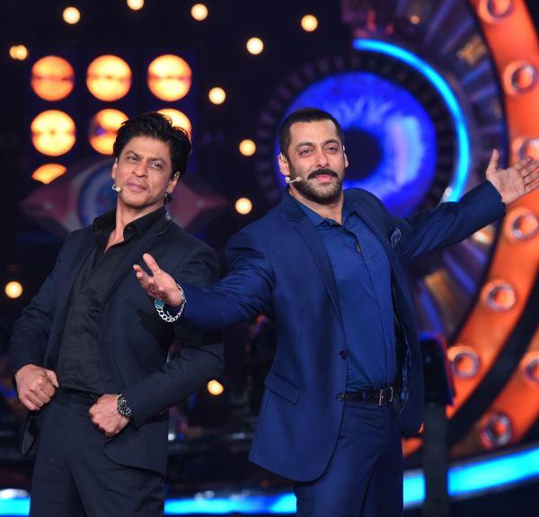 EXCLUSIVE: When SALMAN KHAN and SHAH RUKH KHAN got into the boxing ring for the FIRST time for ZERO